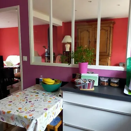 Otel House With Garden In - Quiet Area 3*